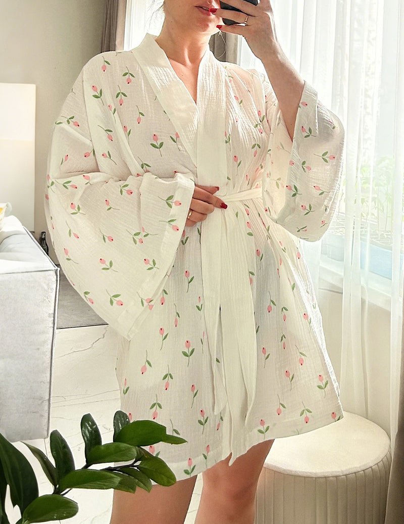Janet Cotton Short Dressing Gown - White