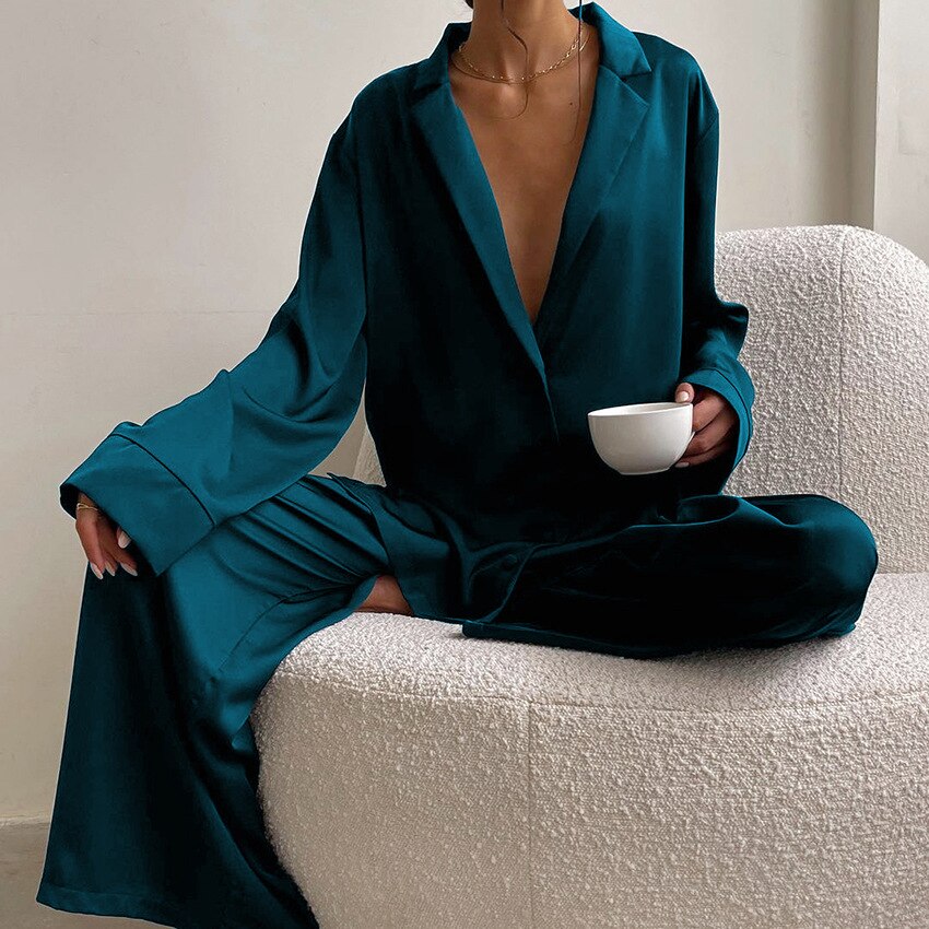 Willa Women's Pyjama Lounge Set