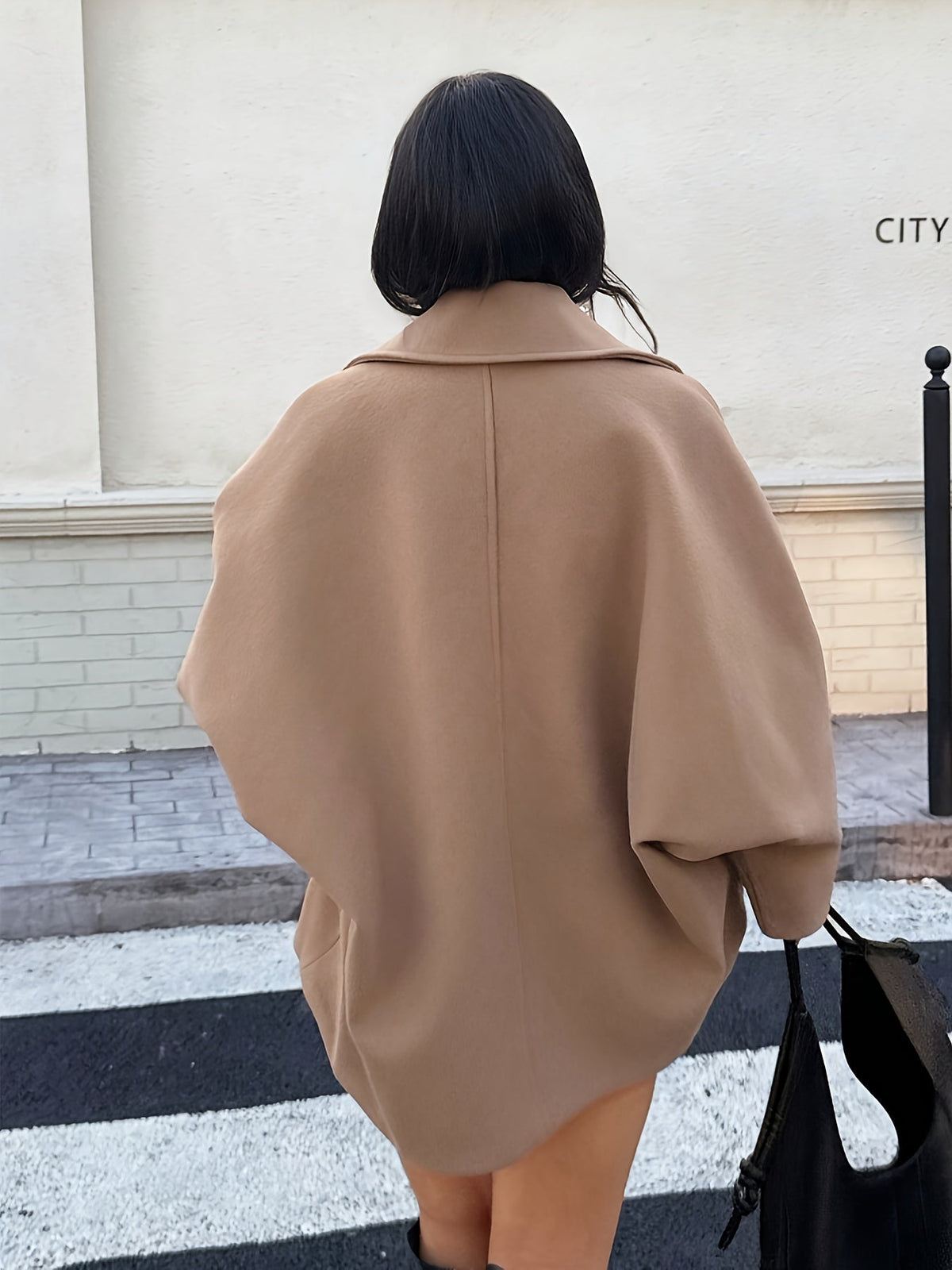 Delyth Women's Wool Oversized Peacoat