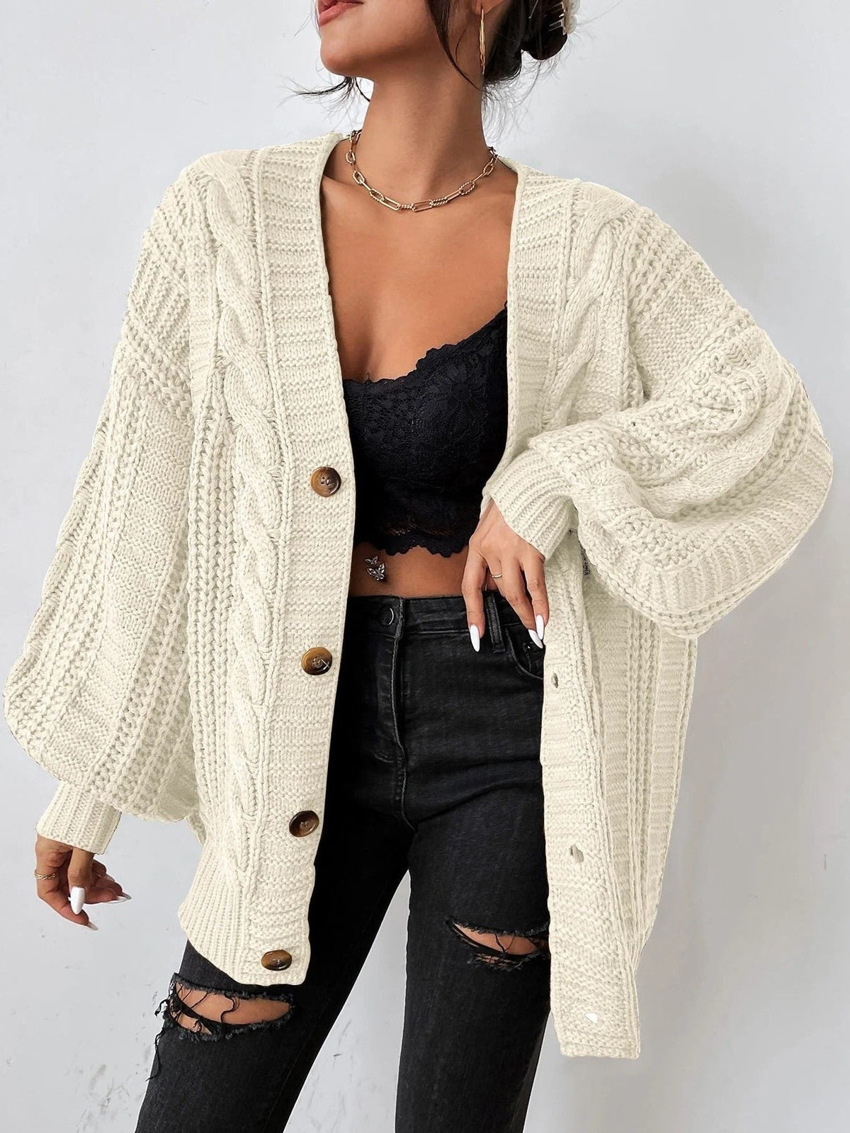 Hetty Women's Oversized Chunky Knit Cardigan - Cream
