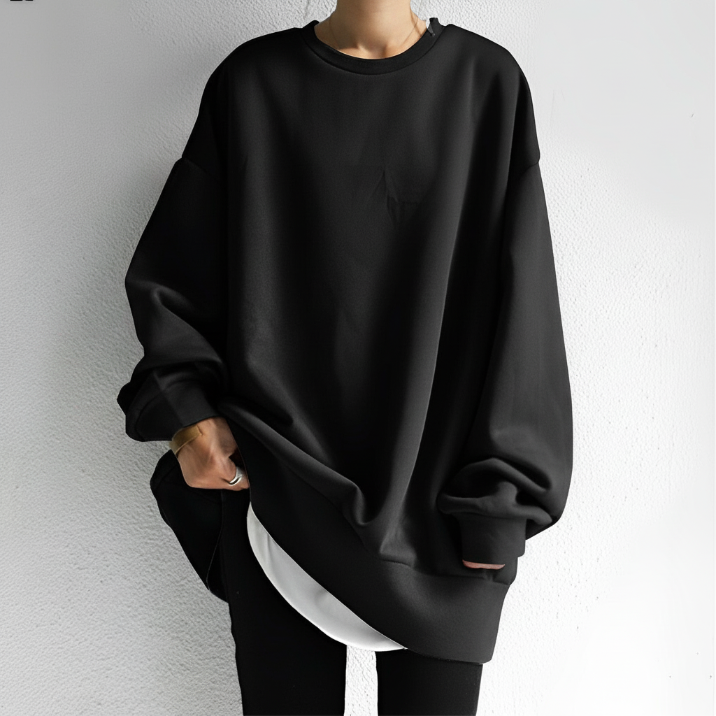 Agnes Women's Oversized Knitted Jumper - Black