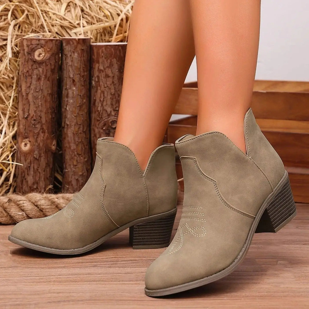 Elspeth Women's Western Heeled Ankle Boots