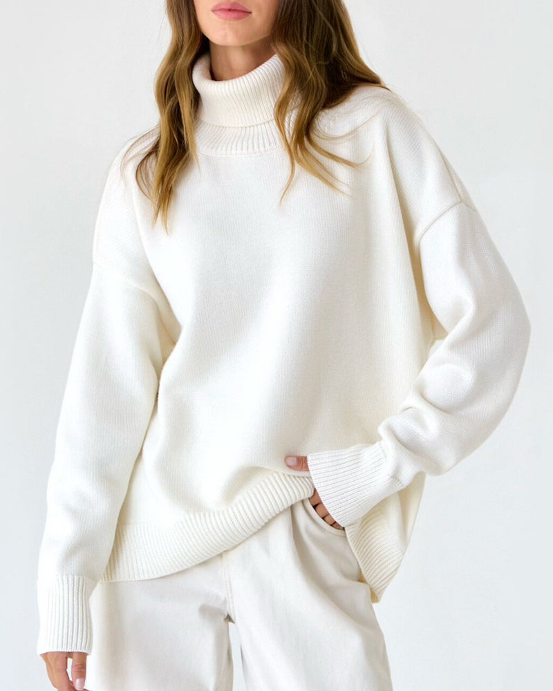 Kitty Women's Oversized Roll Neck Jumper - White
