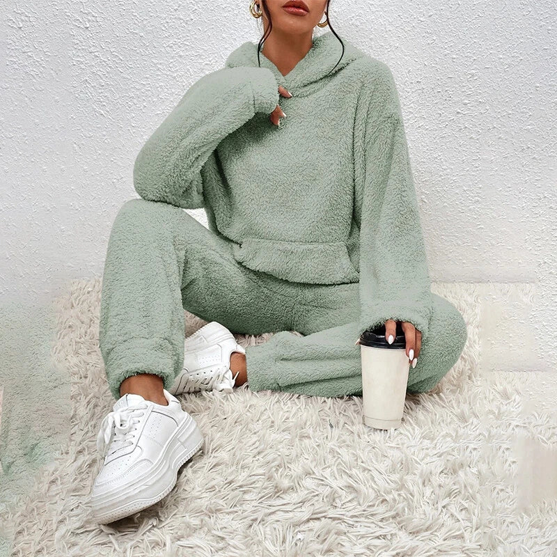 Seren Women's Fleece Pyjama Lounge Set - Light Green