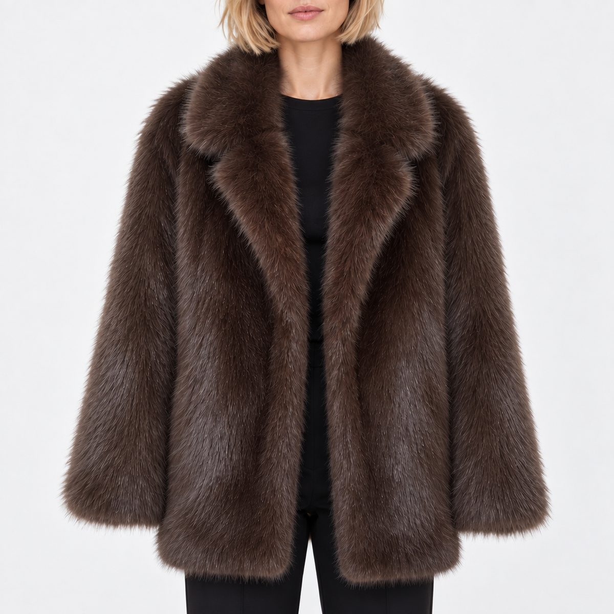 Sue Women's Plush Short Faux Fur Coat